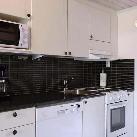 Economy Tieva アパート *